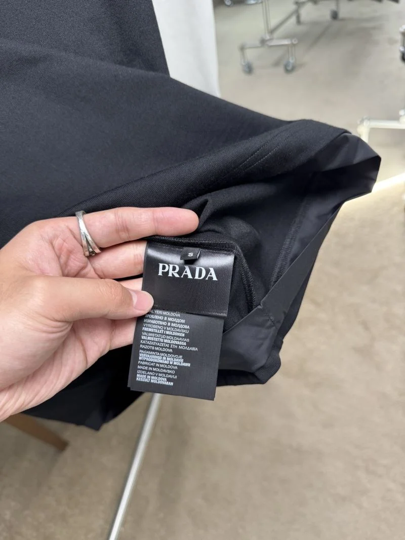 Prada T-Shirts Thermal 167015