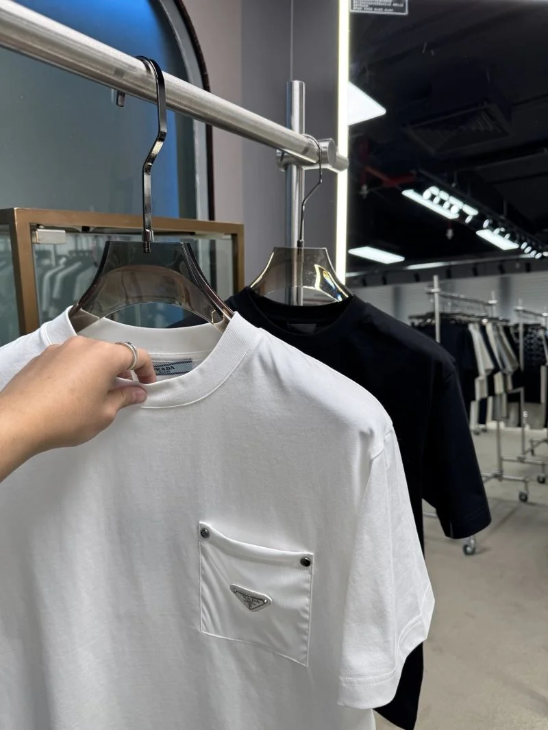 Durable Prada T-Shirts 167031