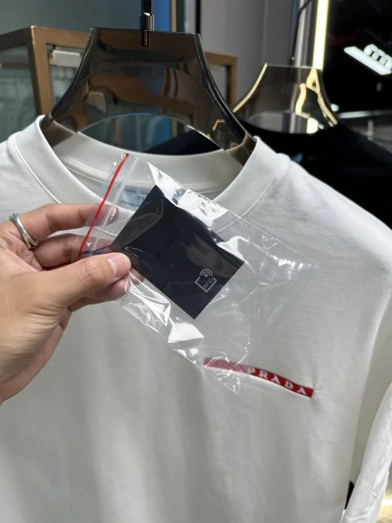 Prada T-Shirts RelaxedFit 167016