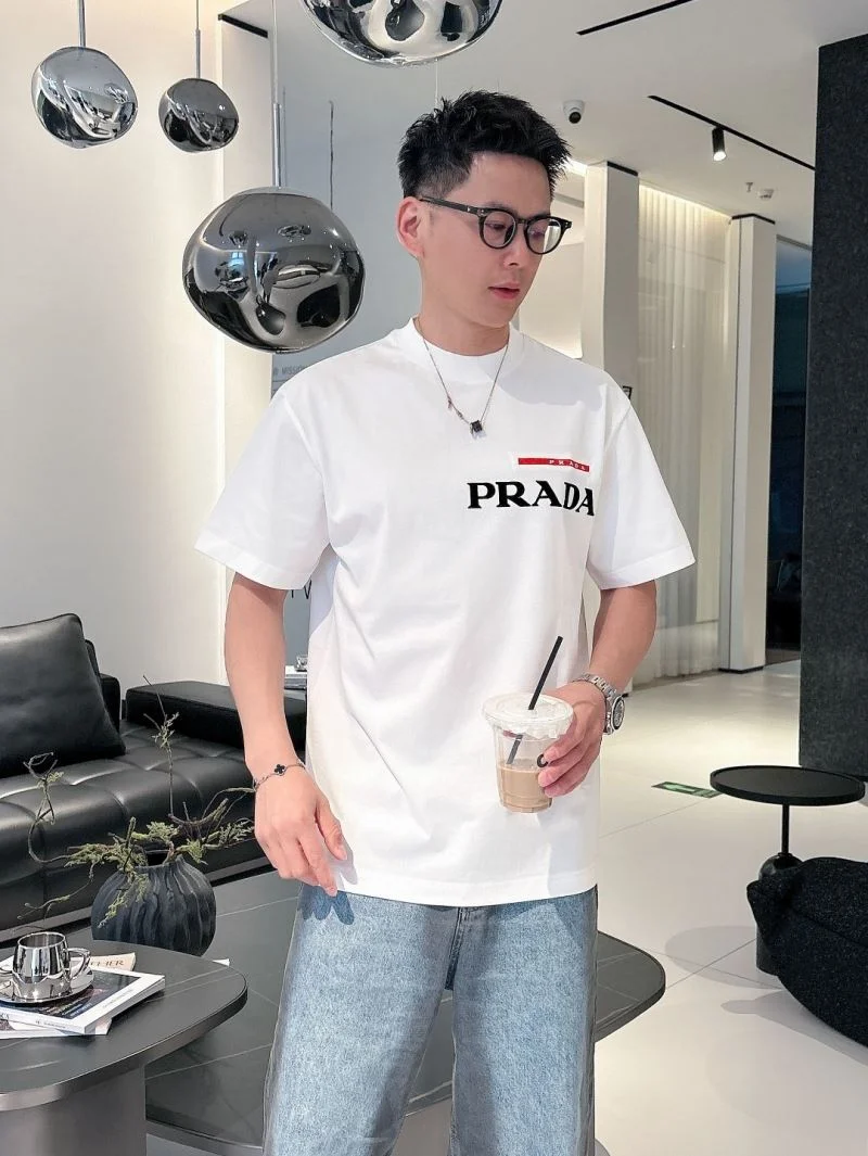 Durable Prada T-Shirts 167029