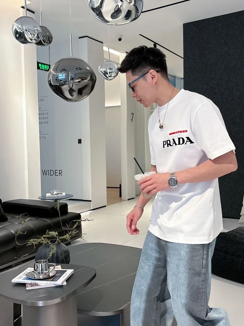 Durable Prada T-Shirts 167029