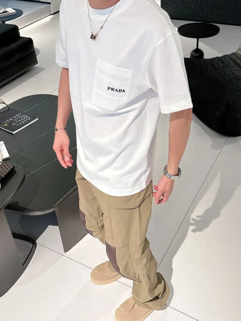 WaterResistant Prada T-Shirts 167028
