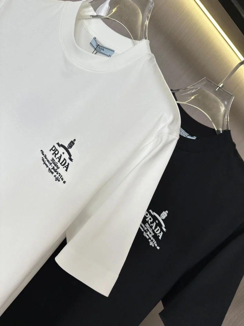 Prada T-Shirts Vibrant 167010
