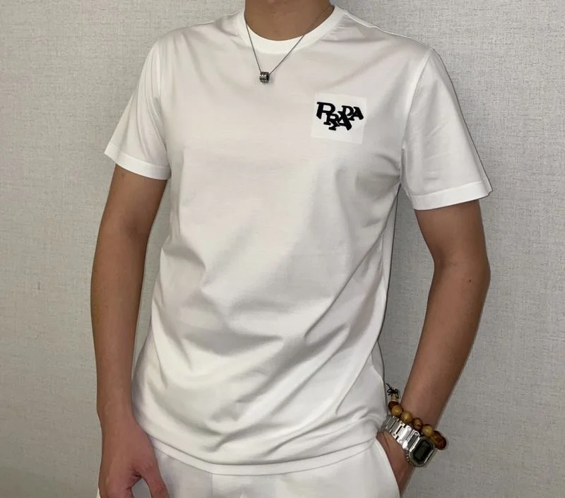 Prada T-Shirts Effortless 167008