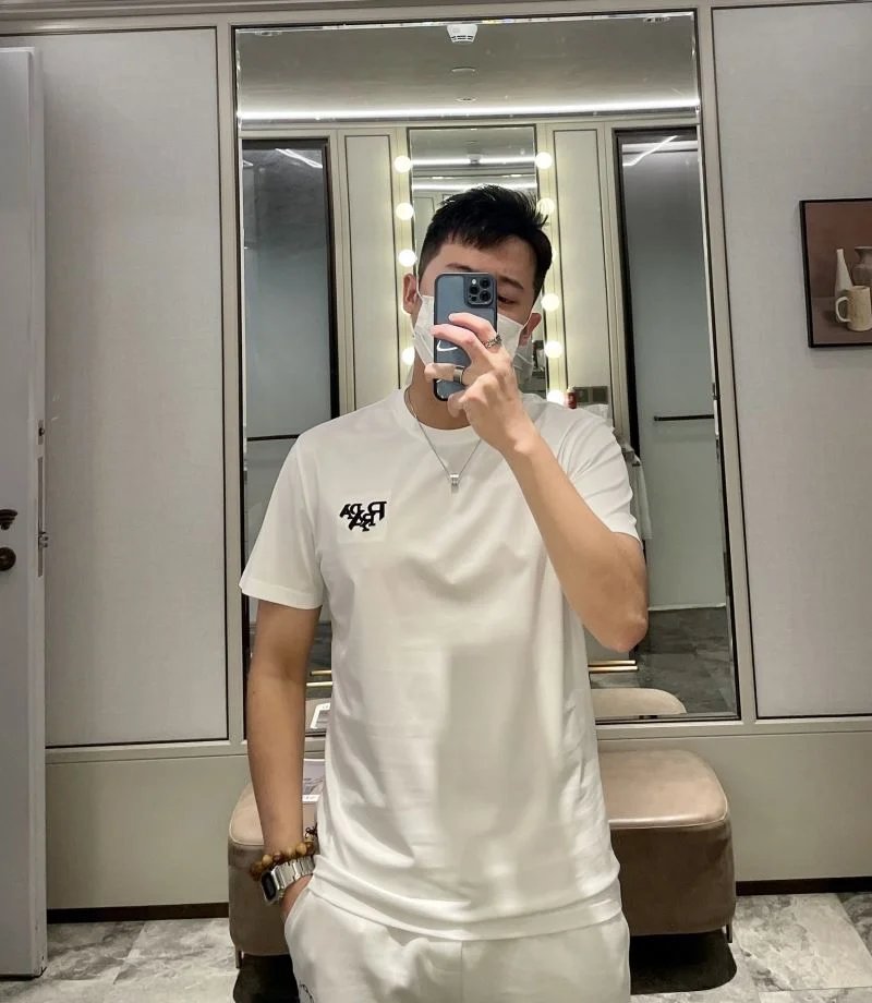 Prada T-Shirts Effortless 167008