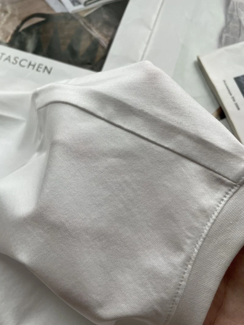 Prada T-Shirts Effortless 167008