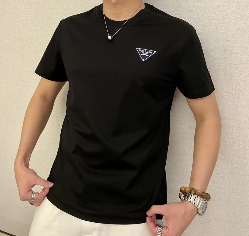 Prada T-Shirts Timeless 167005