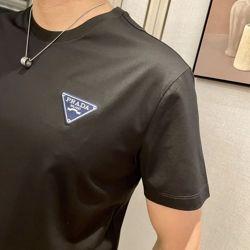 Prada T-Shirts Timeless 167005