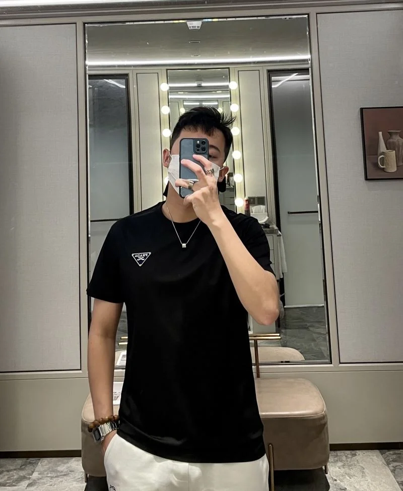 Prada T-Shirts Timeless 167005