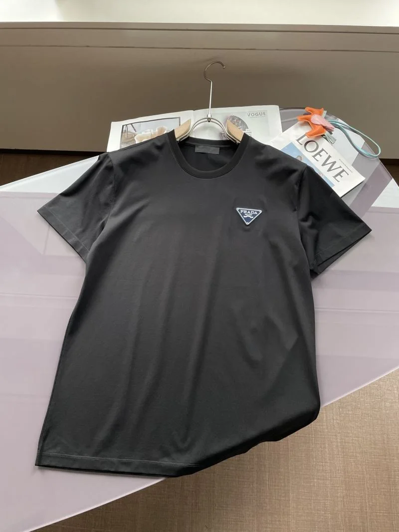 Prada T-Shirts Timeless 167005