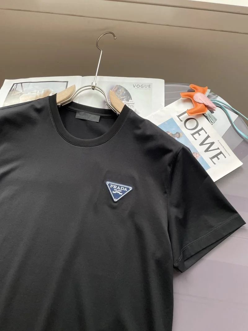 Prada T-Shirts Timeless 167005