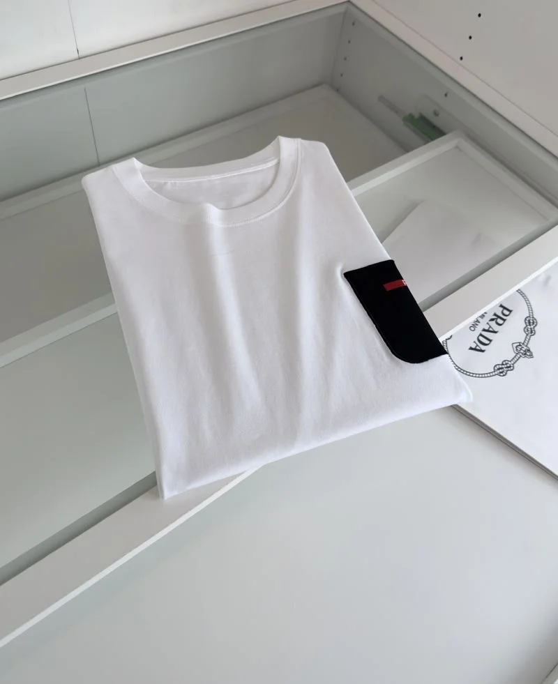 Lightweight Prada T-Shirts 166991