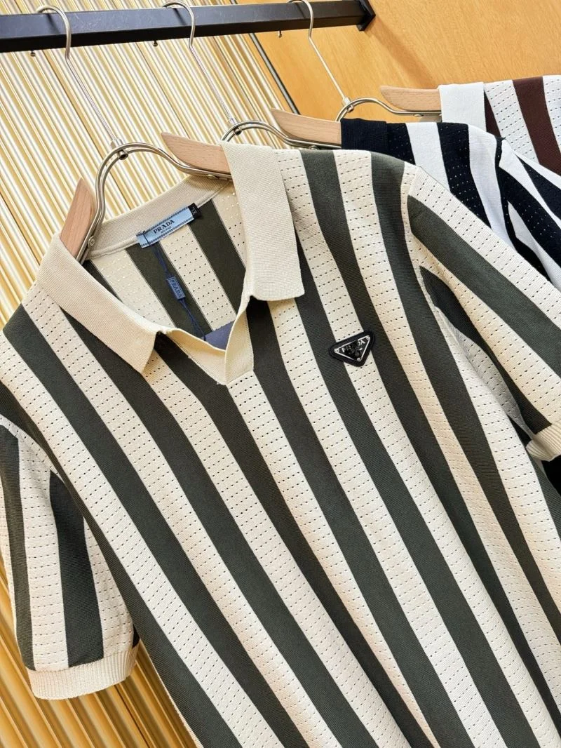 Stylish Prada T-Shirts 167026