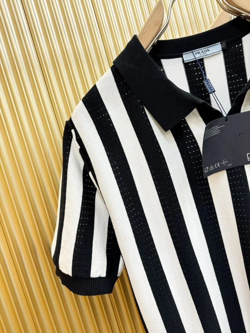 Prada T-Shirts MultiPurpose 166989