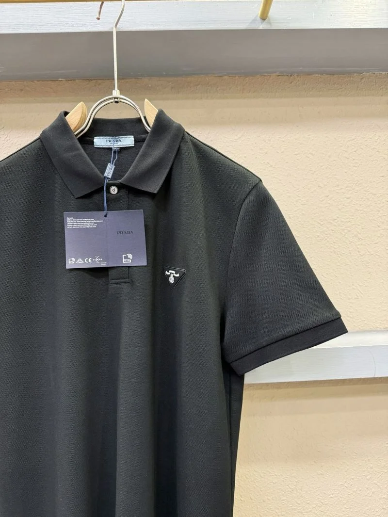 Contemporary Prada T-Shirts 166975