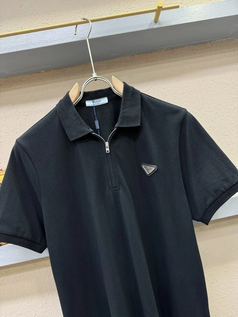 Versatile Prada T-Shirts 166969