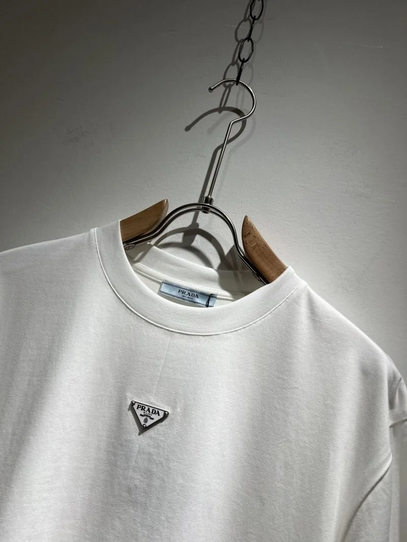 SunProtective Prada T-Shirts 166968