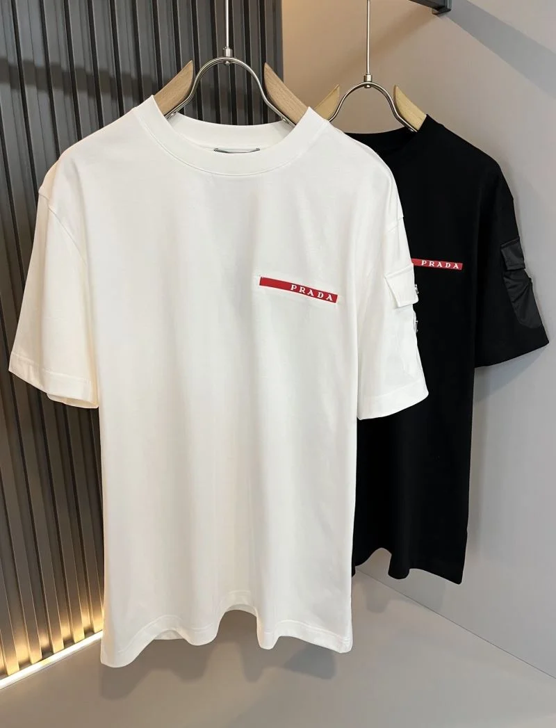 Timeless Prada T-Shirts 166958