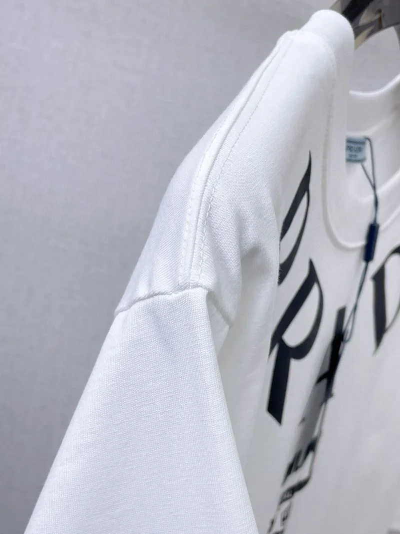 Prada T-Shirts Chic 166963