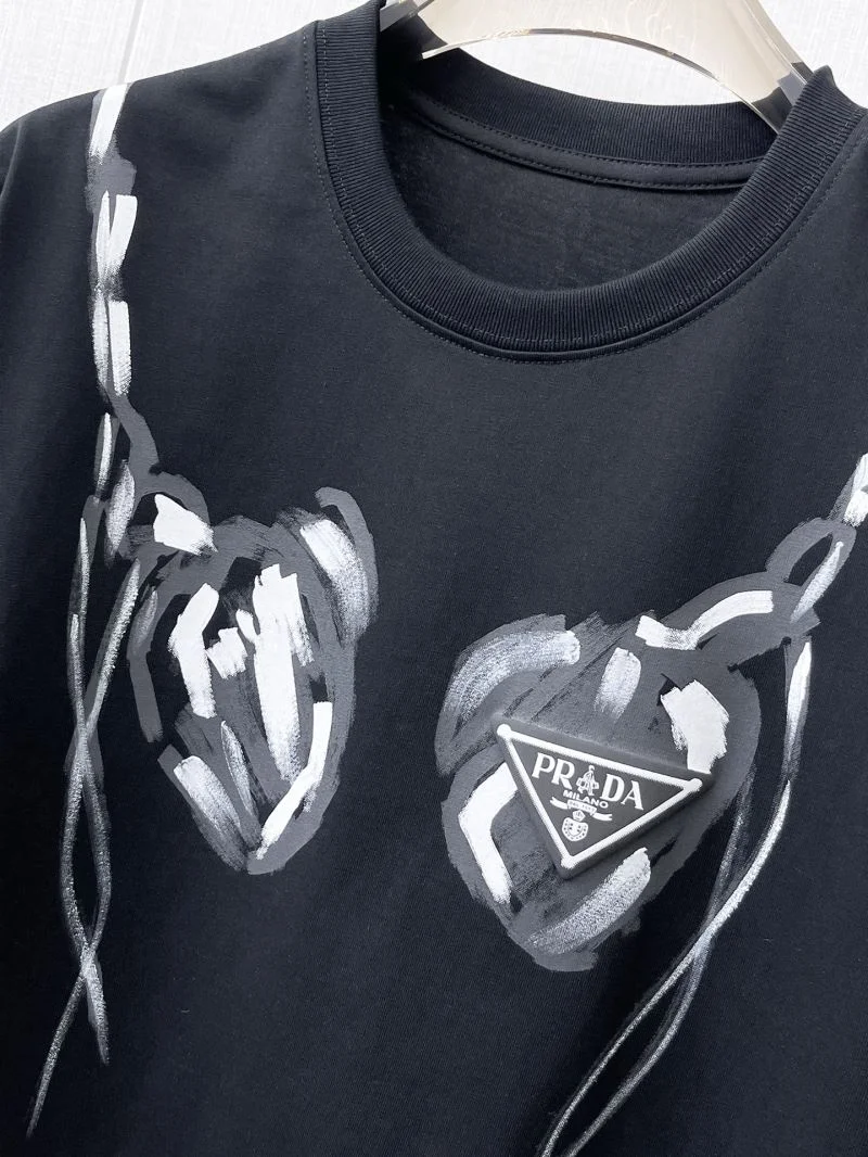 Popular Prada T-Shirts 166961