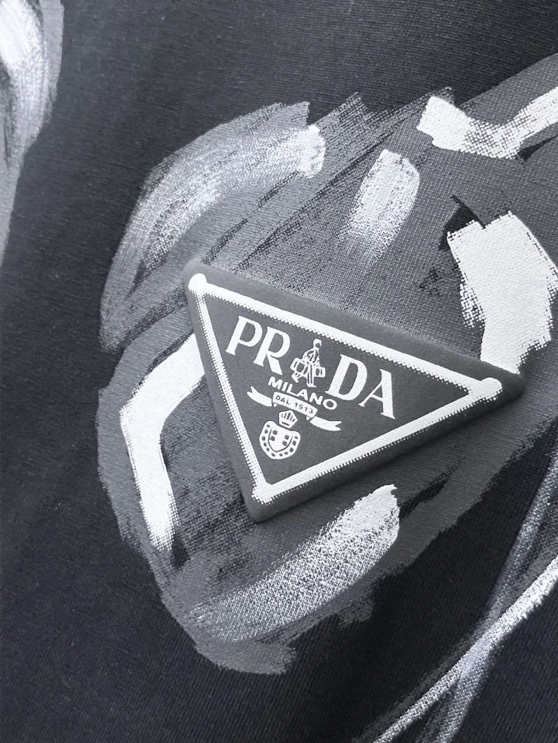 Popular Prada T-Shirts 166961