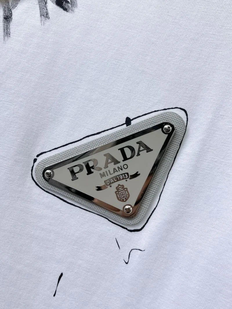 SunProtective Prada T-Shirts 166953