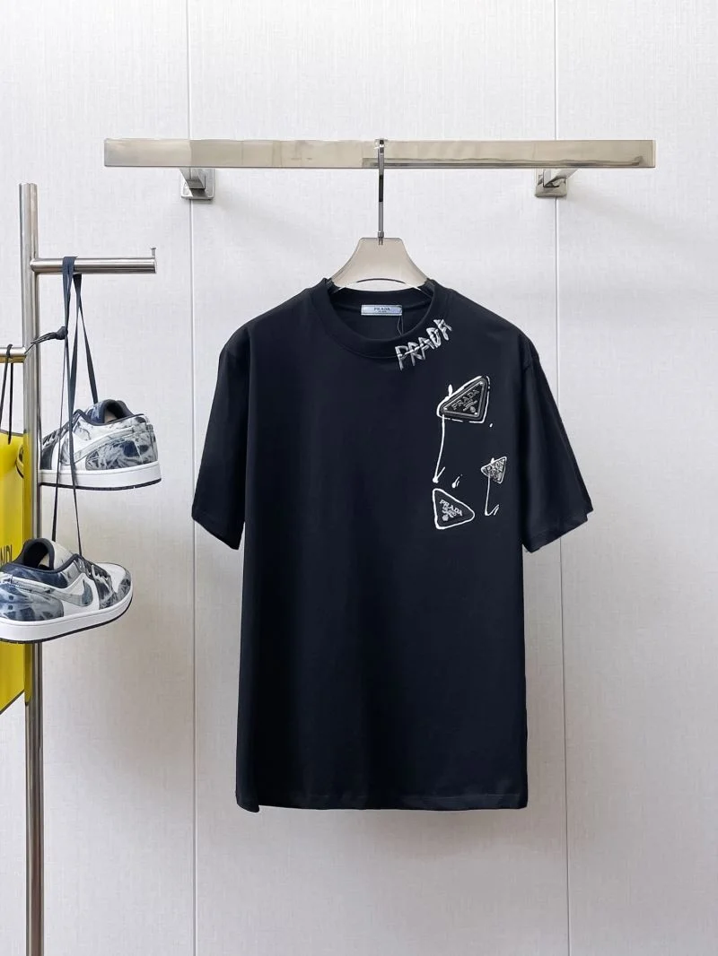 Prada T-Shirts Stylish 166983