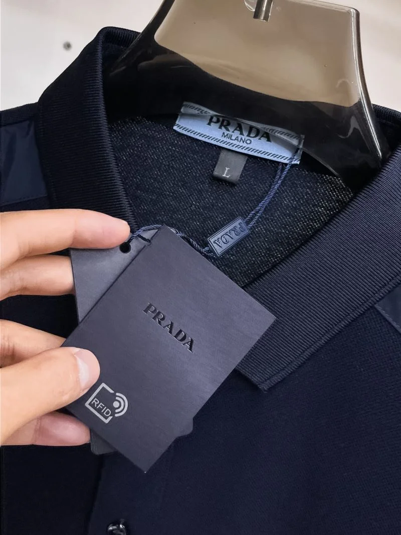 Unique Prada T-Shirts 166978