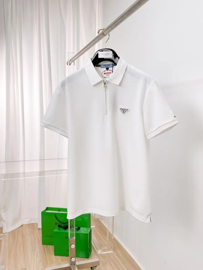 Prada T-Shirts Trendy 166949