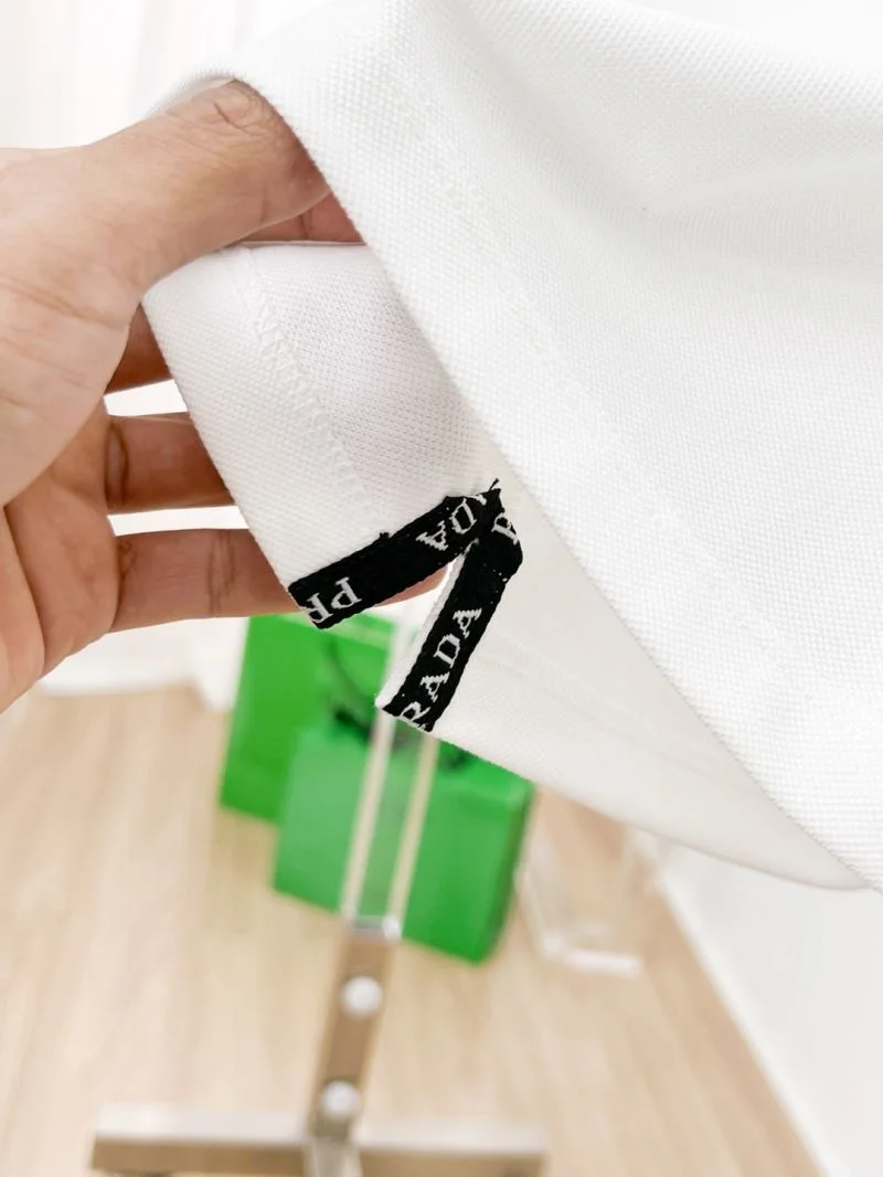 Prada T-Shirts Trendy 166949
