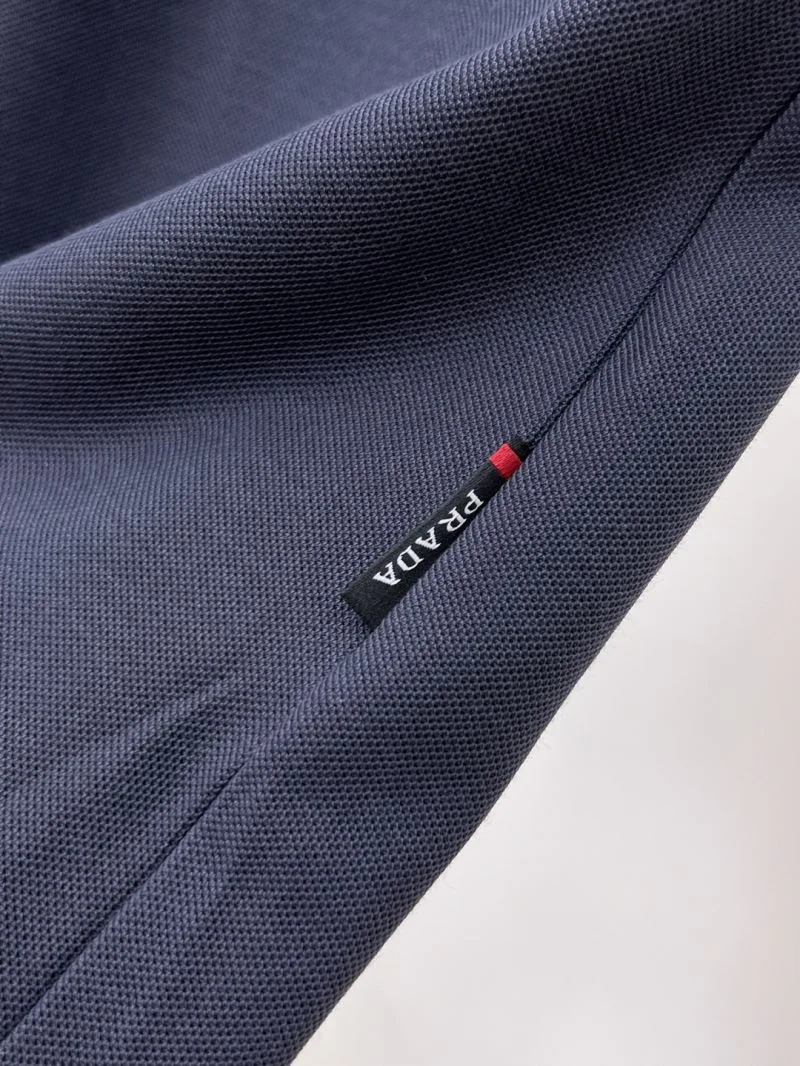 Prada T-Shirts HighQuality 166950