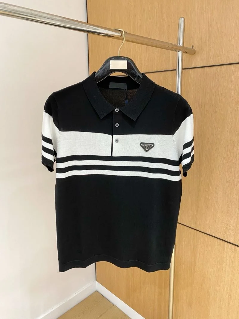 Prada T-Shirts AllSeason 166939