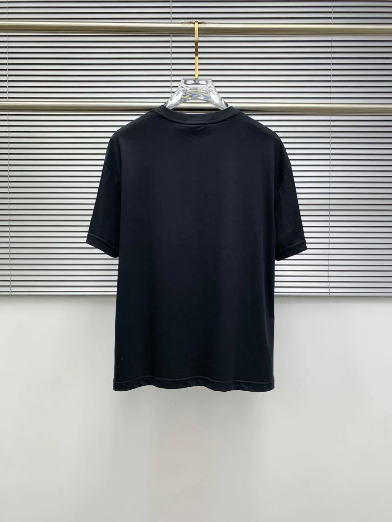 Prada T-Shirts Sleek 166936