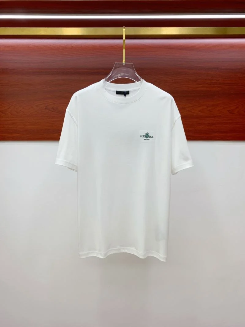 Neat Prada T-Shirts 166935