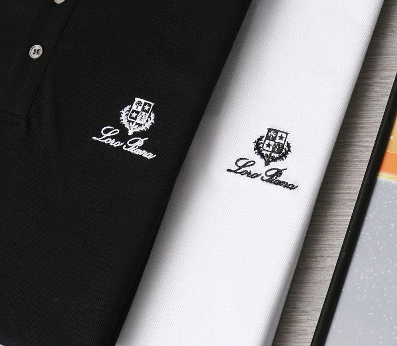 Prada T-Shirts Chic 166934