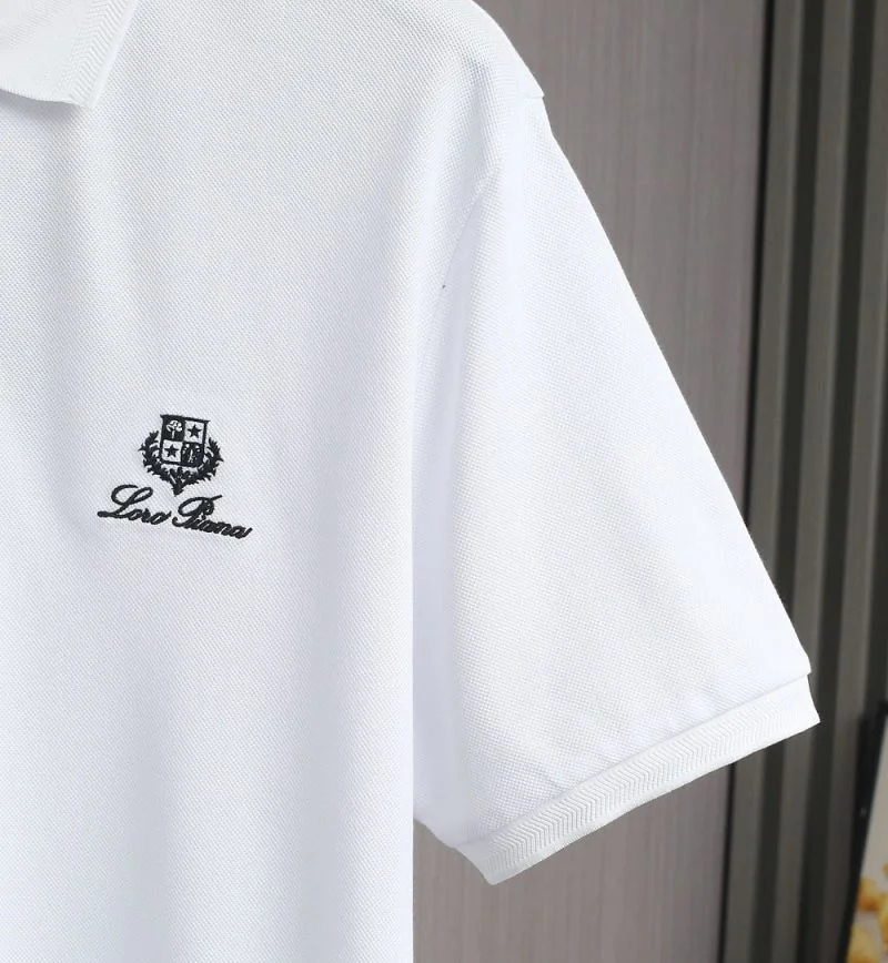Prada T-Shirts Chic 166934
