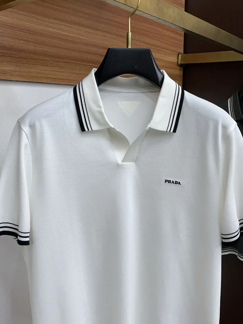MultiPurpose Prada T-Shirts 166928