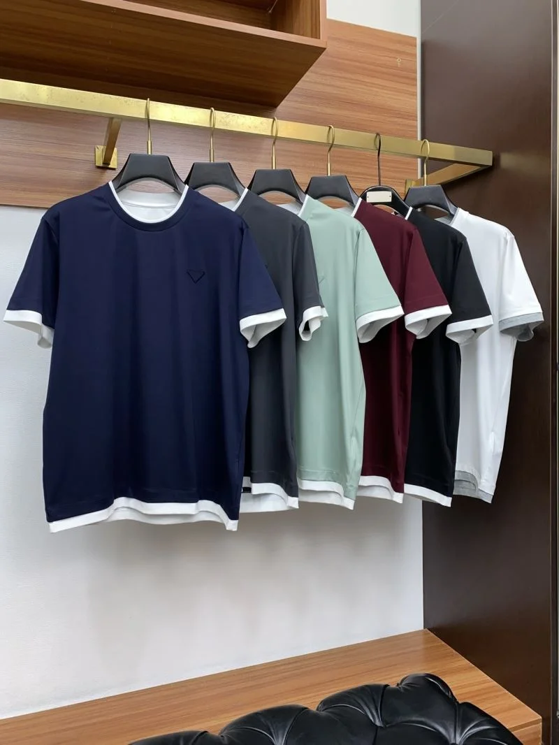 Trendsetting Prada T-Shirts 166926