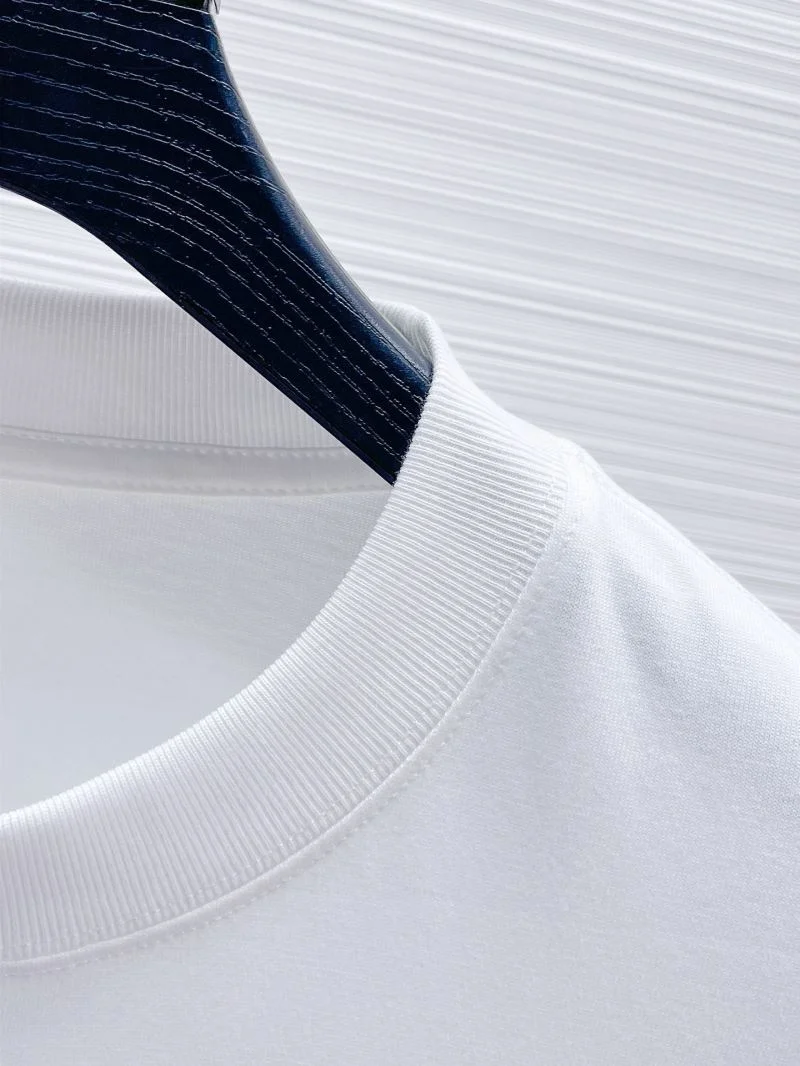 Prada T-Shirts ComfortFit 165592