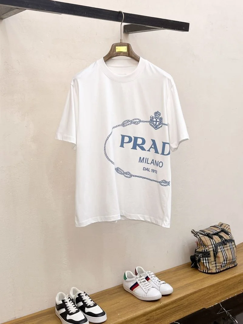 Youthful Prada T-Shirts 166923