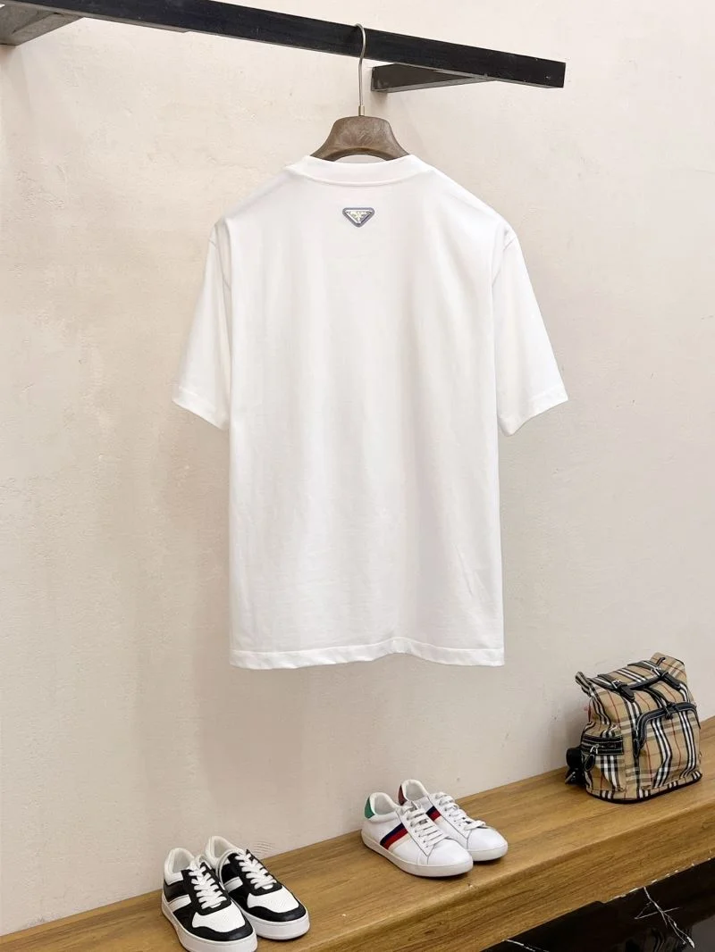 Youthful Prada T-Shirts 166923
