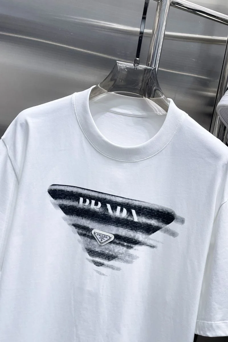 Prada T-Shirts Casual 166945