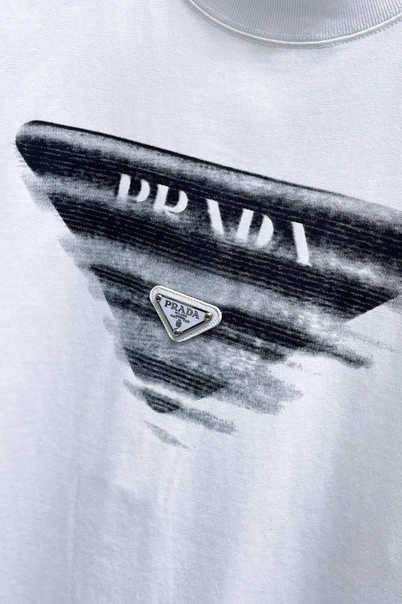 Prada T-Shirts Casual 166945
