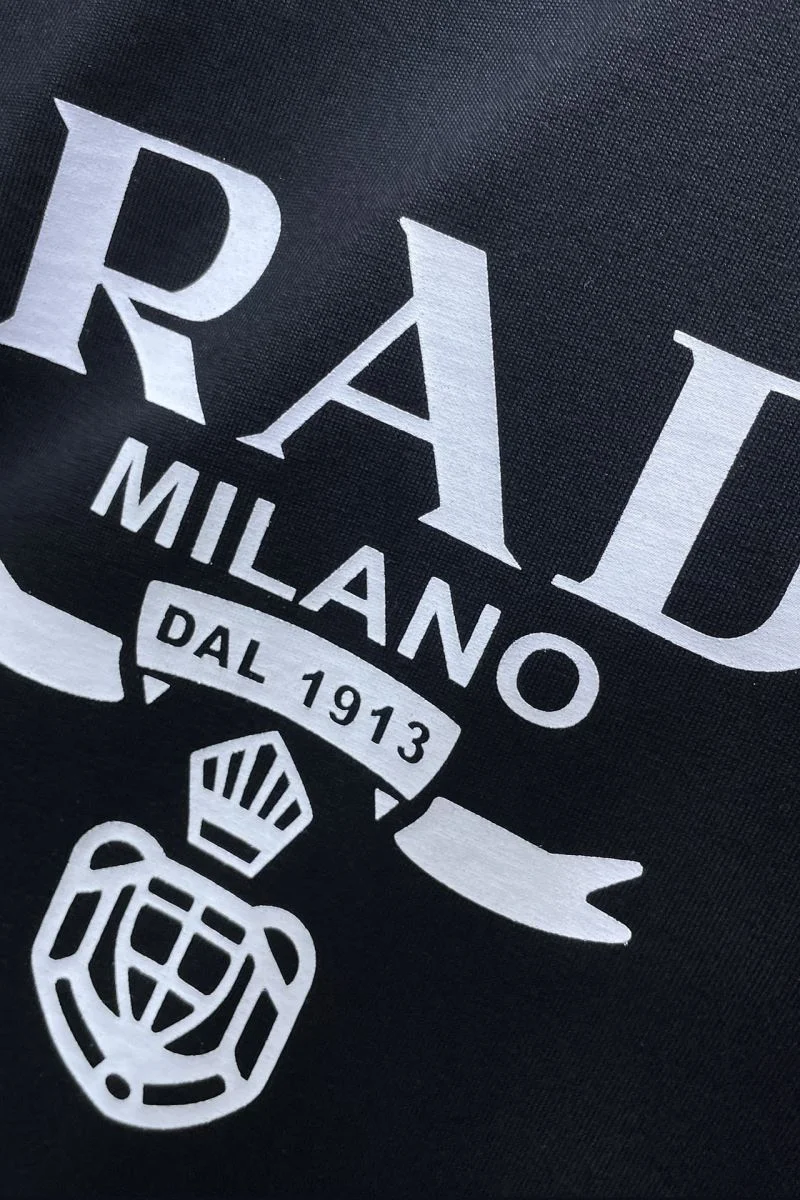 Original Prada T-Shirts 166912