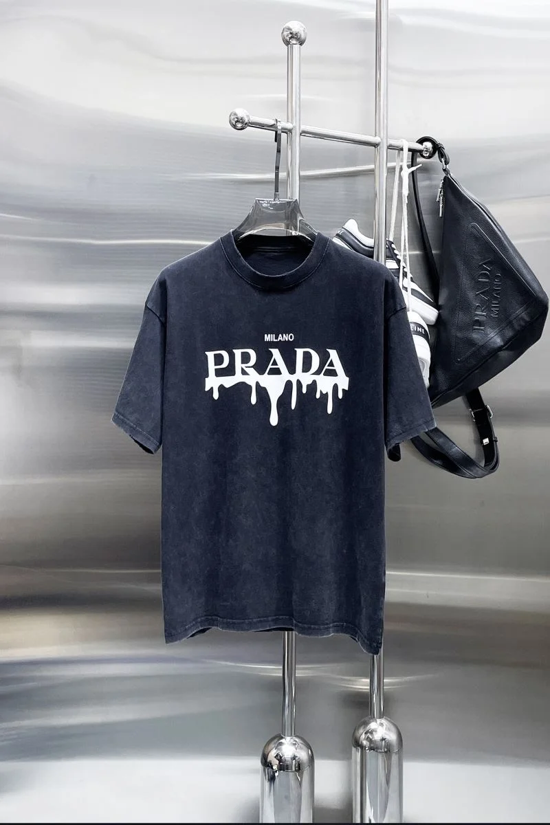 ComfortFit Prada T-Shirts 166915