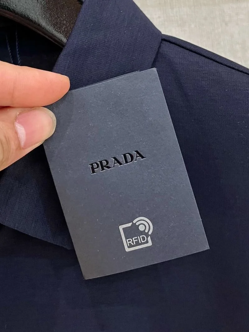 Stylish Prada T-Shirts 166908