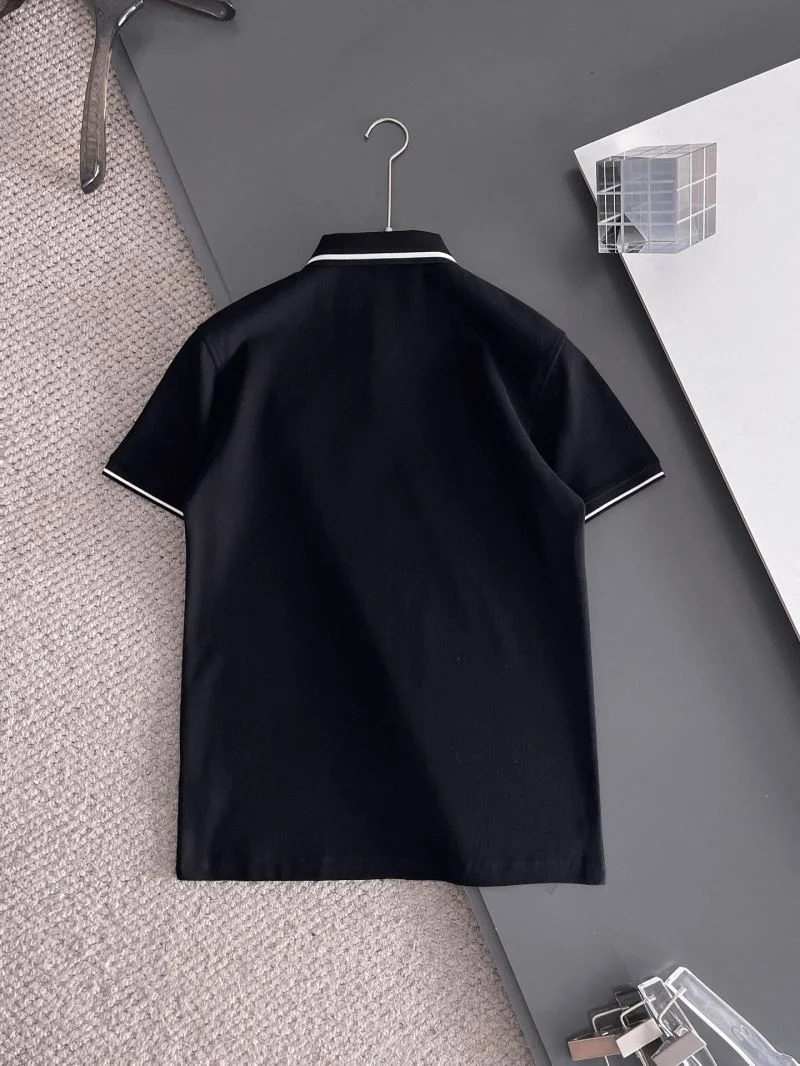 Seasonal Prada T-Shirts 166897