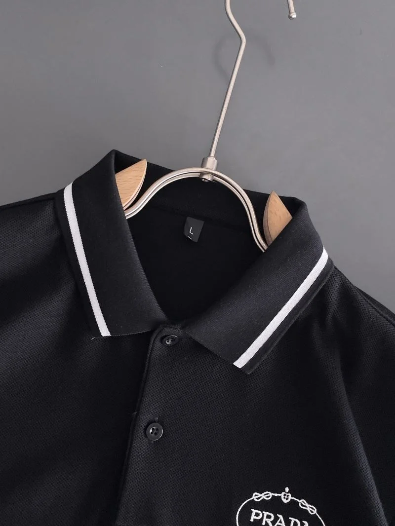 Seasonal Prada T-Shirts 166897