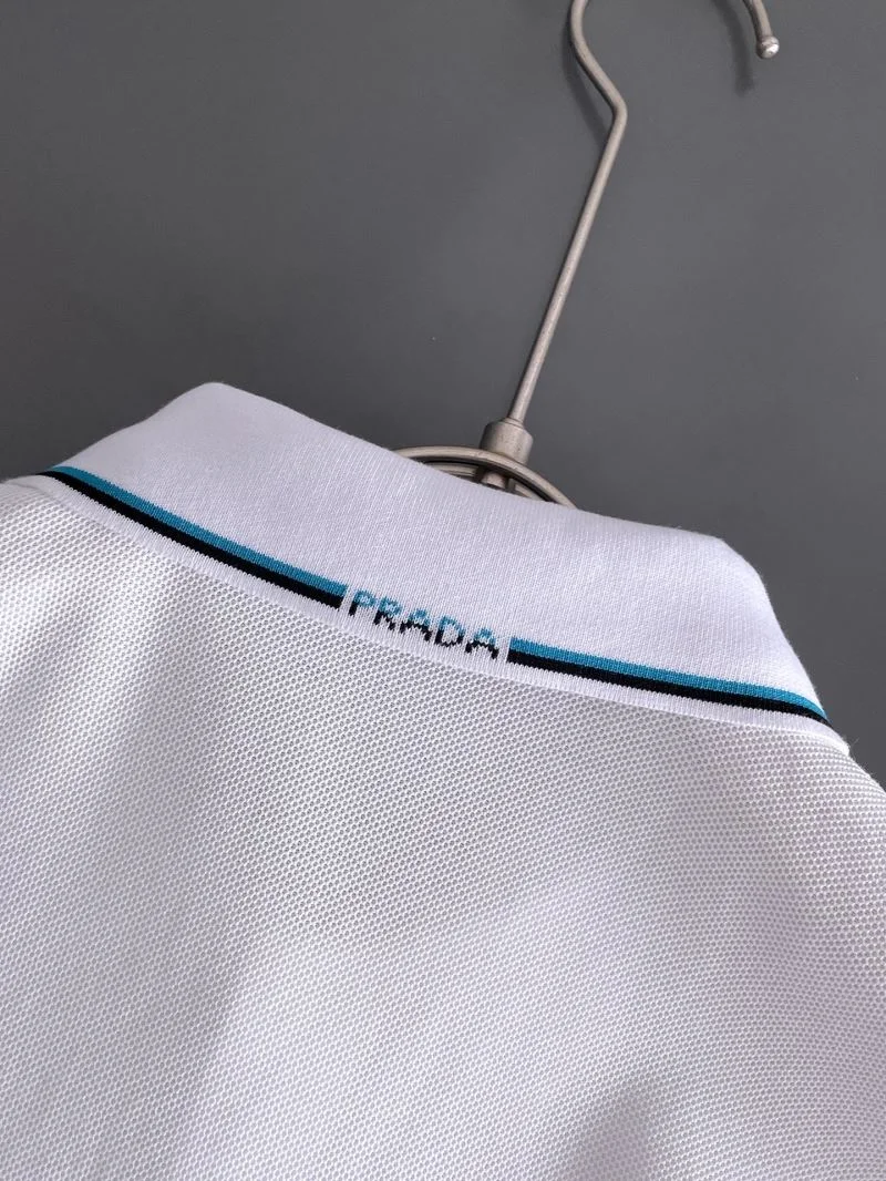 Seasonal Prada T-Shirts 166894