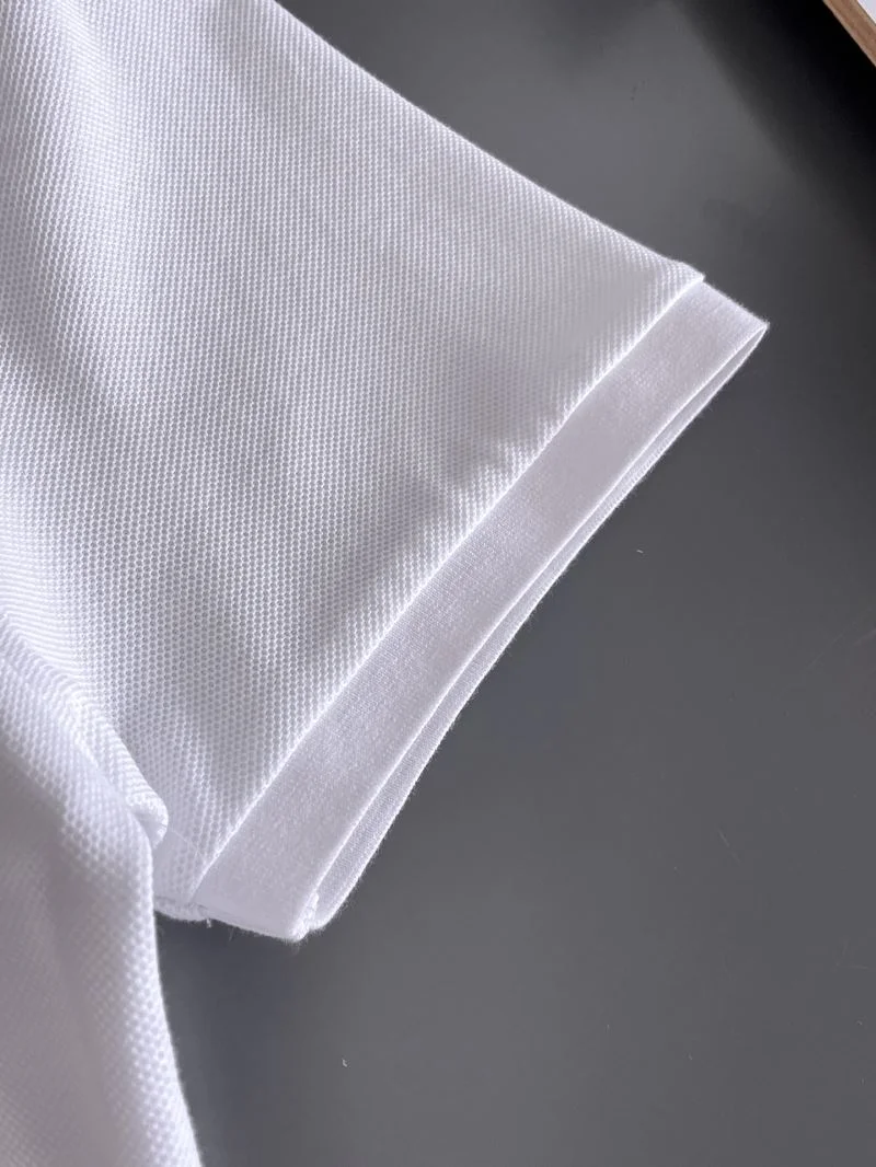 Classic Prada T-Shirts 166887